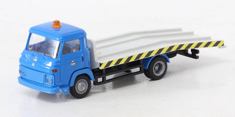 Holownik Avia IGRA H0 66518117