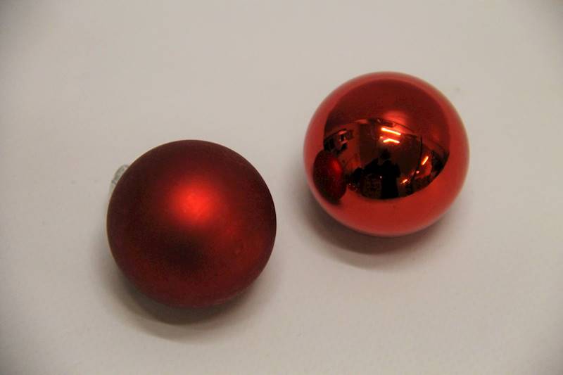 BOMBKI SZKLANE 3,8 CM 36 SZT. • CZERWONY