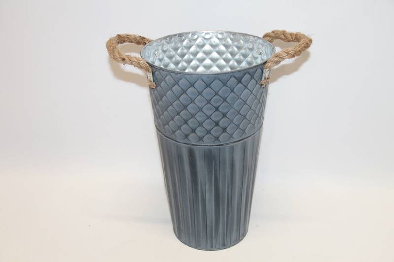 OSŁONKA METALOWA WYS. 30 CM ŚR. 18 CM.