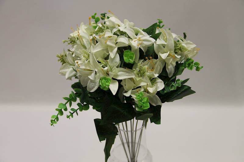 BUKIET LILIA X 10 • ,;: WHITE