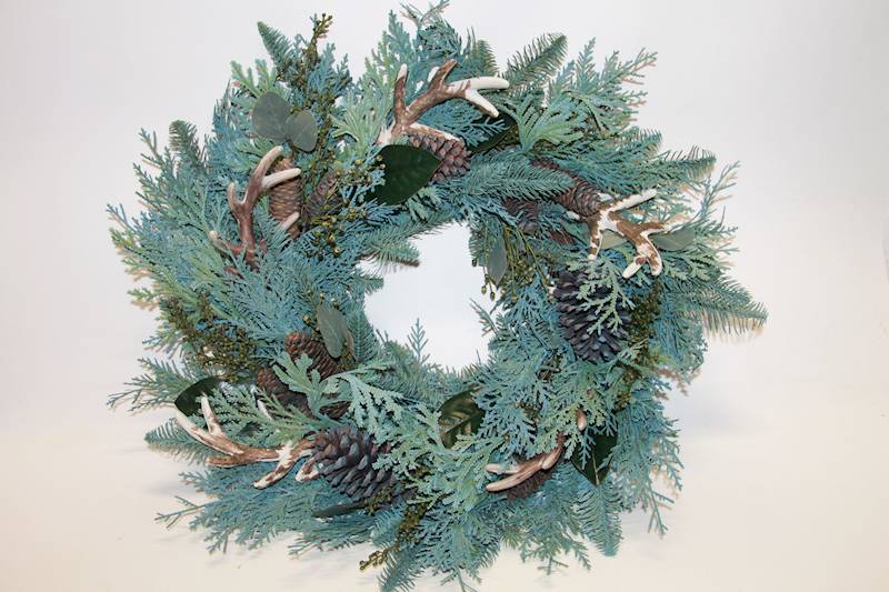 WIANEK Z ŁOSIMI ROGAMI 56 CM