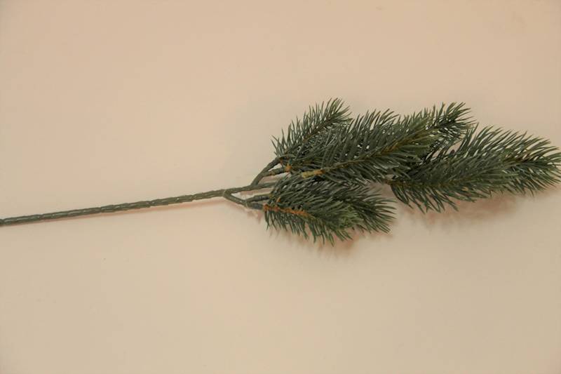 GAŁĄZKA ŚWIERKOWA GREEN