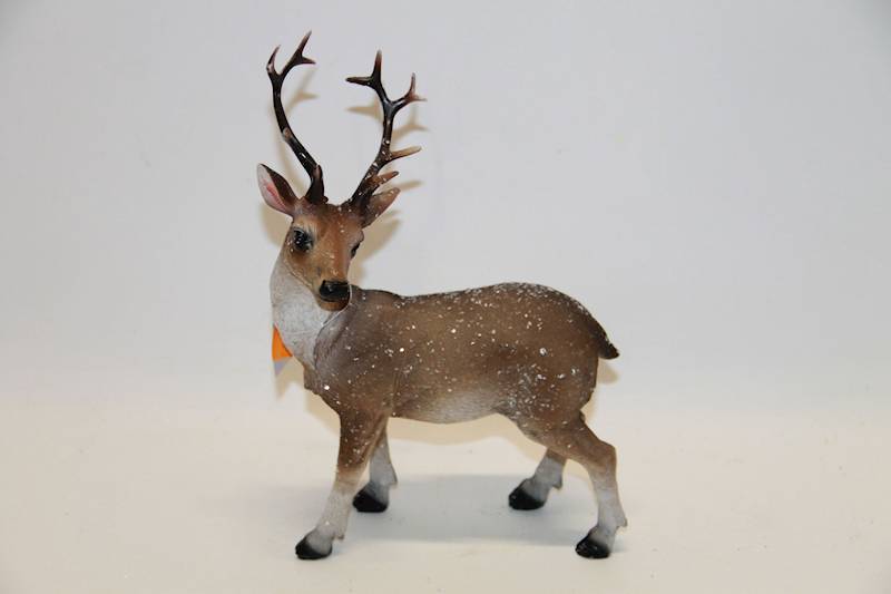 JELEŃ STOJĄCY BRĄZOWY OŚNIEŻONY 17X8,5X25