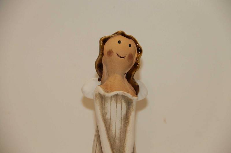 ANIOŁEK DZIEWCZYNKA BEŻOWA Z GWIAZDKĄ I SERCEM 17*5*5