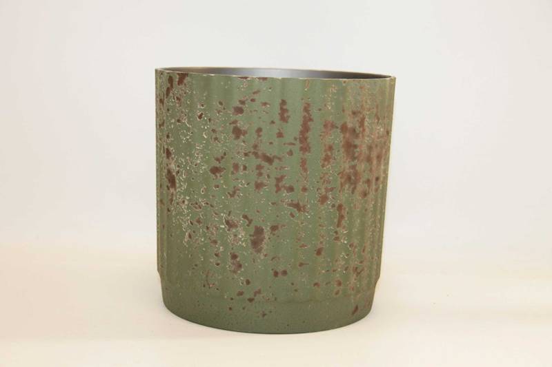 OSŁONKA W PRĄŻKI PLASTIK ZIELONO-GRAFITOWA 15,5*14,2*15,5