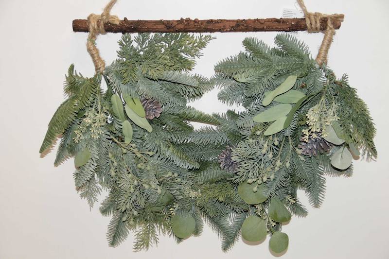 ŚWIERK, SZYSZKA LISTKI ZAWIESZKA 64 CM