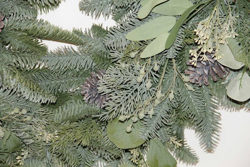 ŚWIERK, SZYSZKA LISTKI ZAWIESZKA 64 CM