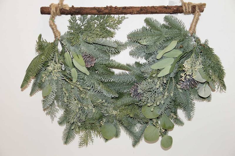 ŚWIERK, SZYSZKA LISTKI ZAWIESZKA 64 CM