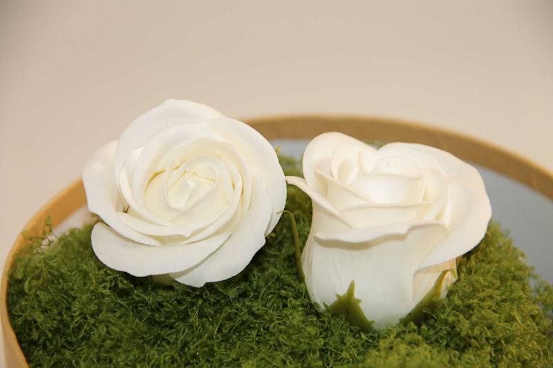 RÓŻA MYDLANA MAŁA 50 SZT. • ': WHITE.