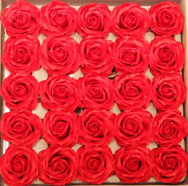 RÓŻA MYDLANA DUŻA 25 SZT. • ': RED.