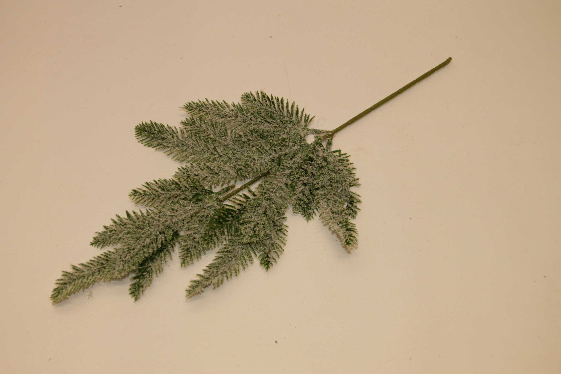 GAŁĄZKA IGLASTA OŚNIEŻONA 50 CM