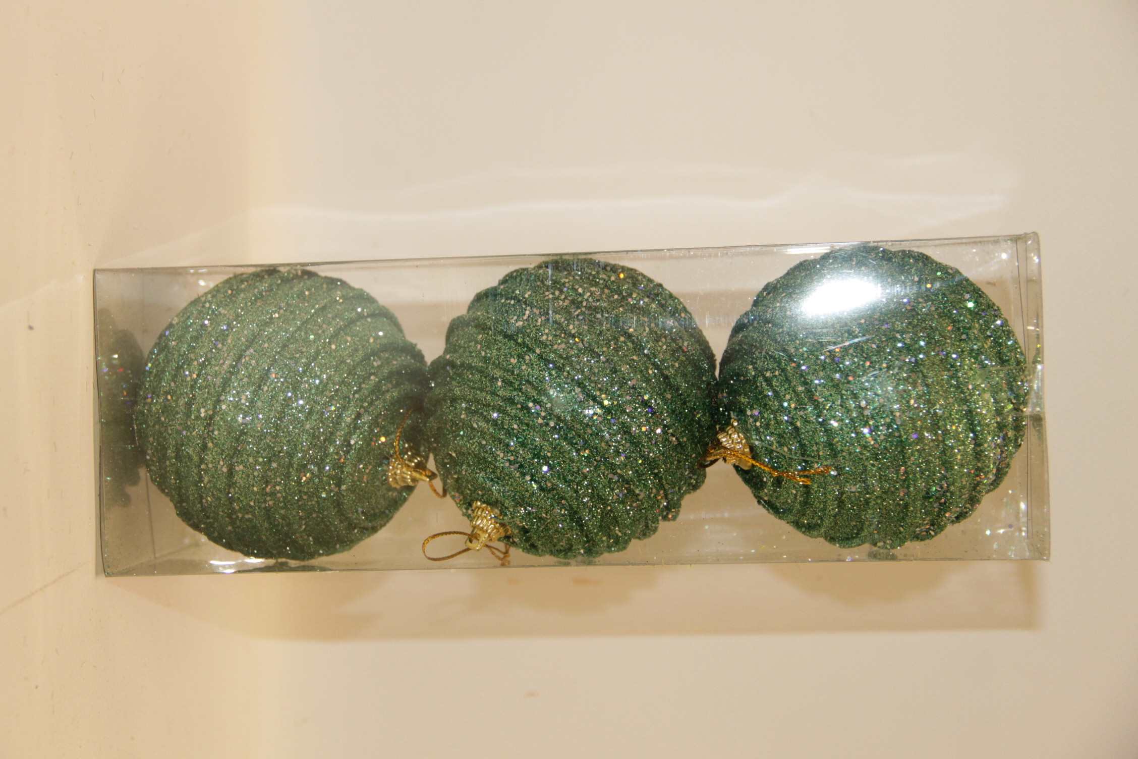 BOMBKI 8 CM ZIELONE Z BROKATEM 3 SZT.