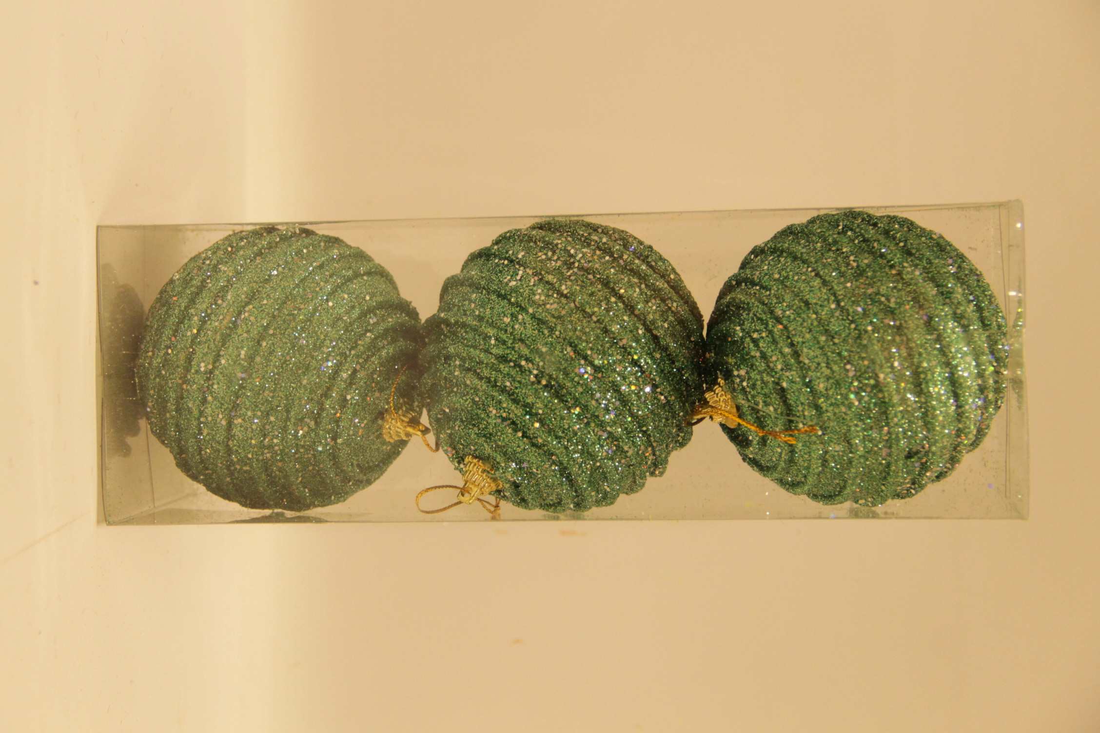 BOMBKI 8 CM ZIELONE Z BROKATEM 3 SZT.