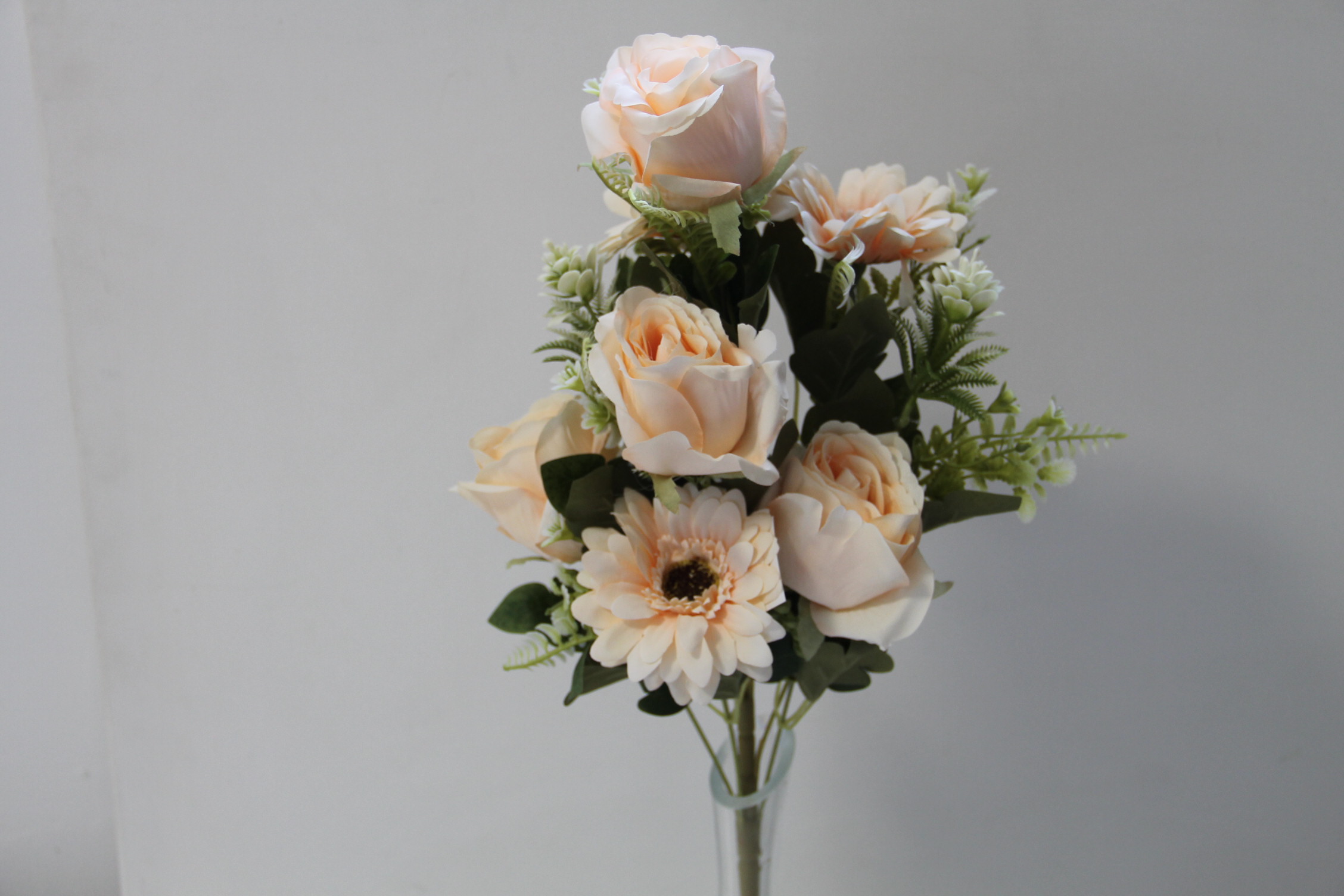 BUKIET RÓŻA GERBERA X 9 • ,;: LT.PEACH