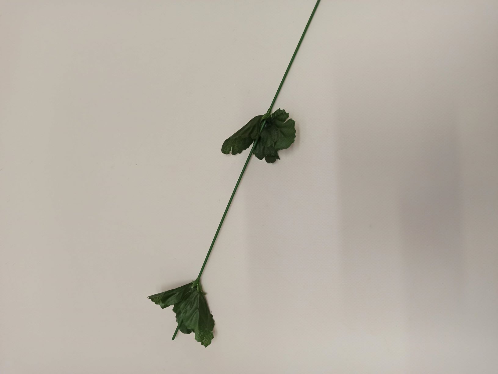 040 ŁODYGA UNIWERSALNA 12 SZT.