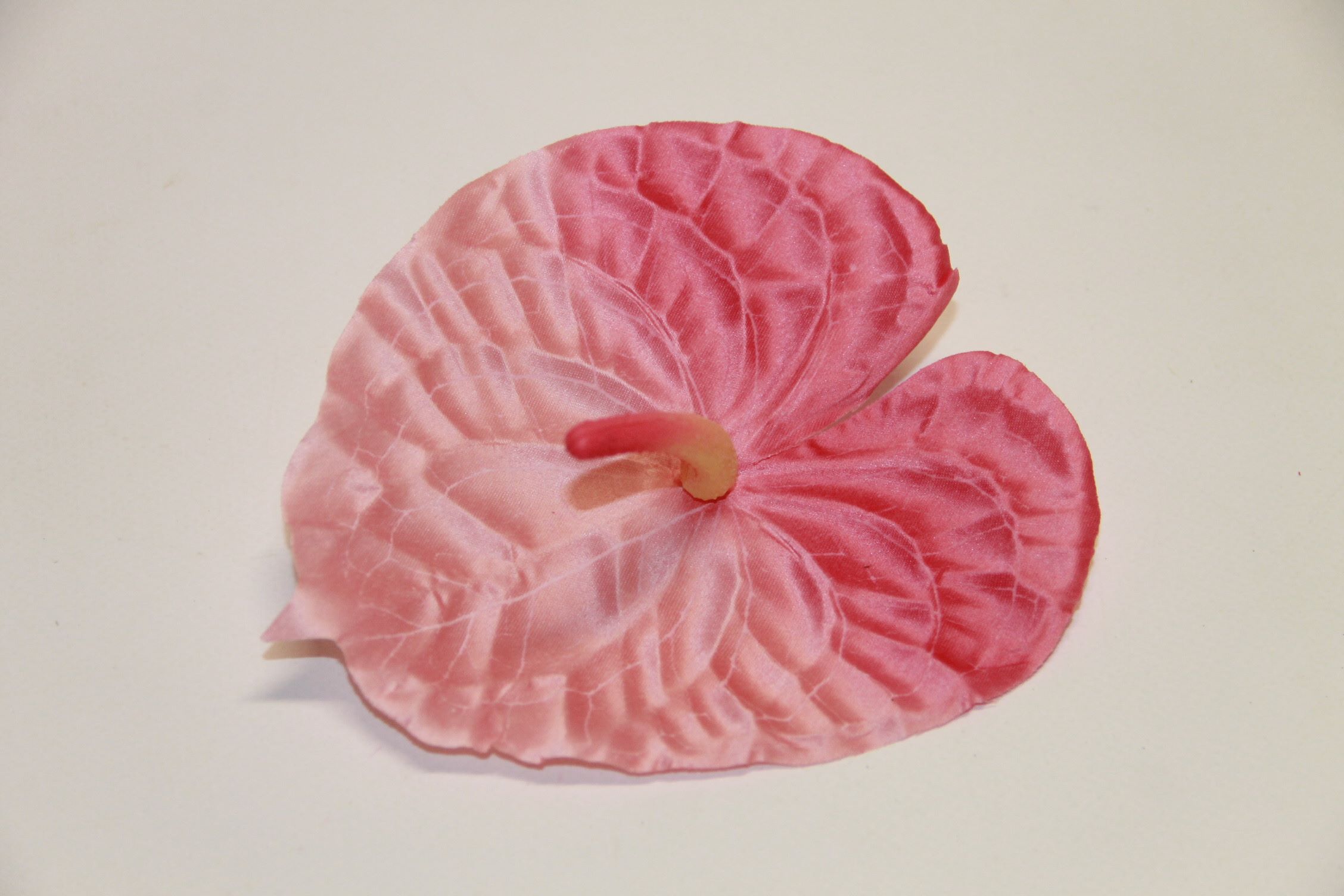 ANTURIUM SATYNOWE ': różowy.