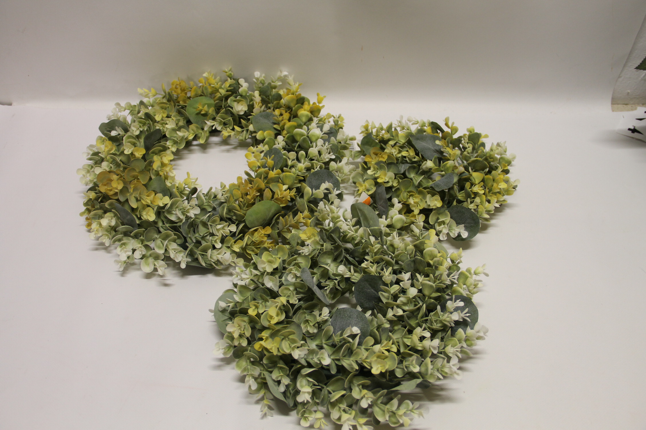 WIANEK Z EUKALIPTUSEM DELIKATNIE ŻÓŁTY 27 CM