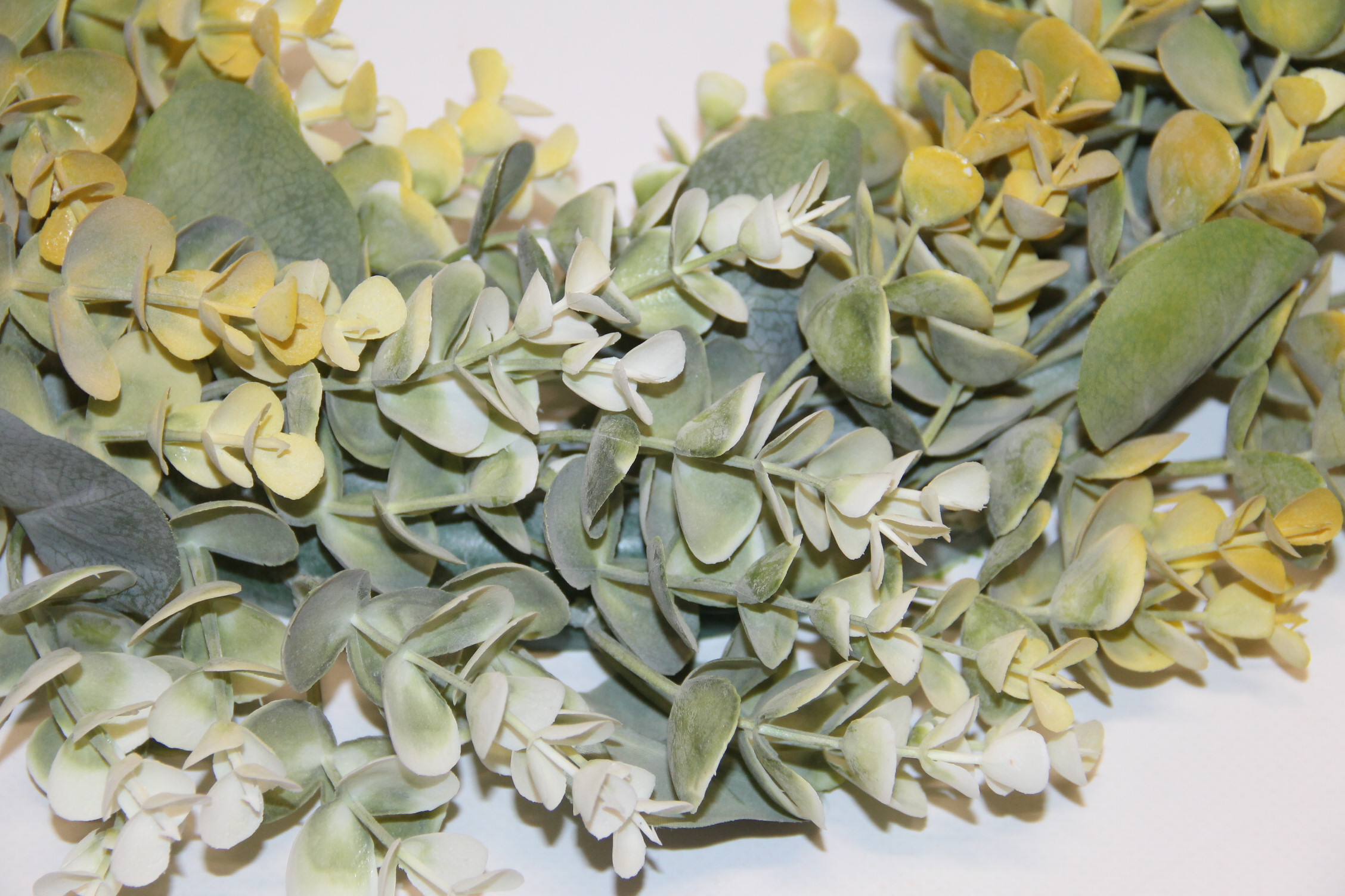 WIANEK Z EUKALIPTUSEM DELIKATNIE ŻÓŁTY 27 CM