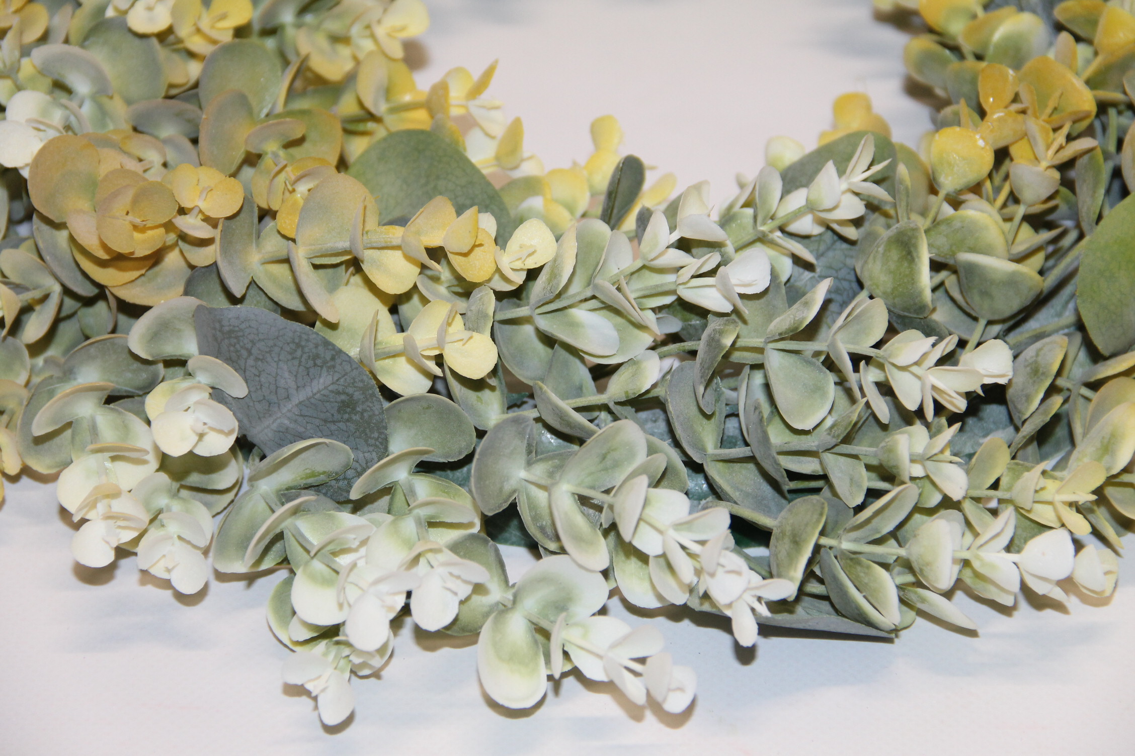 WIANEK Z EUKALIPTUSEM DELIKATNIE ŻÓŁTY 33 CM