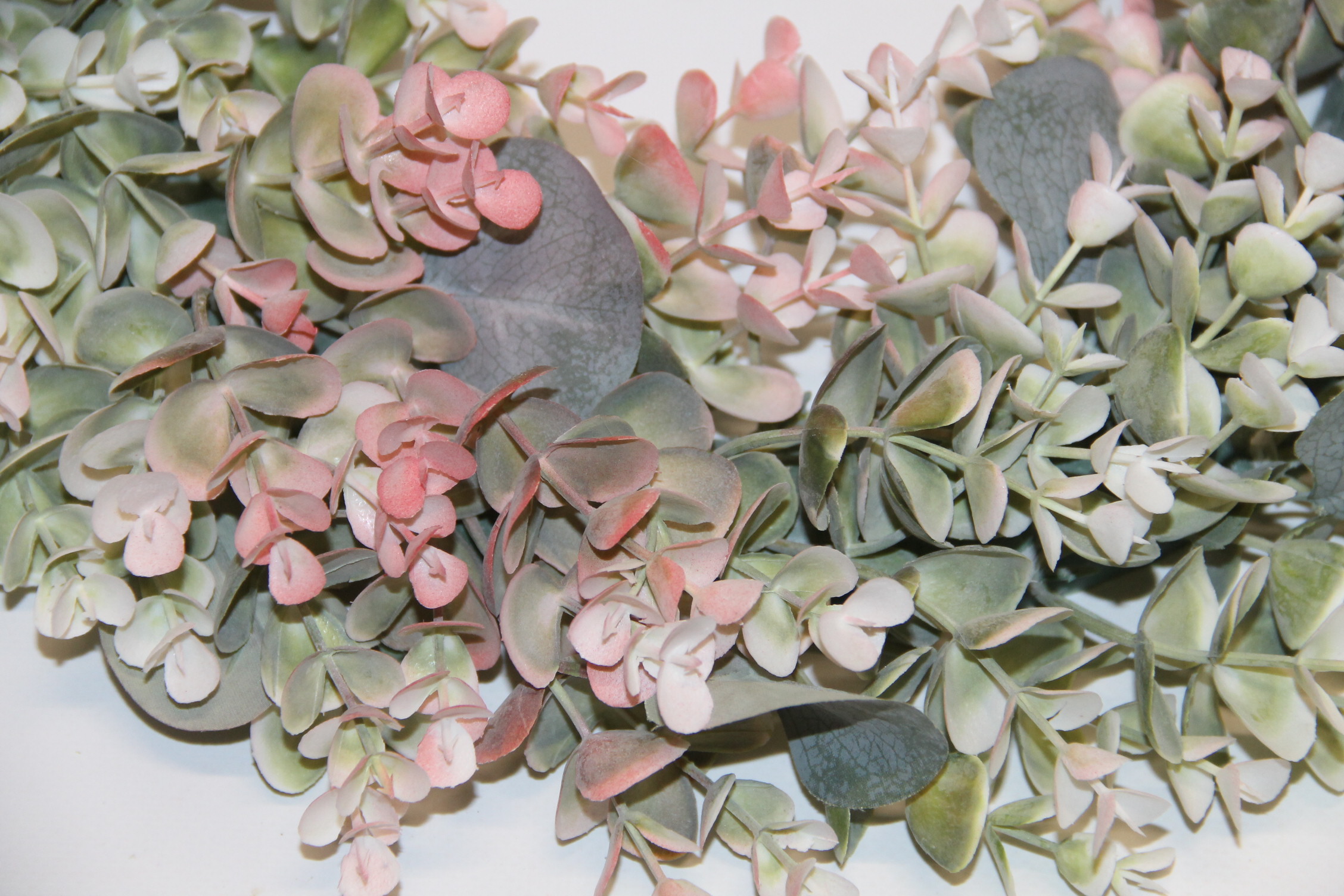 WIANEK Z EUKALIPTUSEM DELIKATNIE RÓŻOWY 33 CM