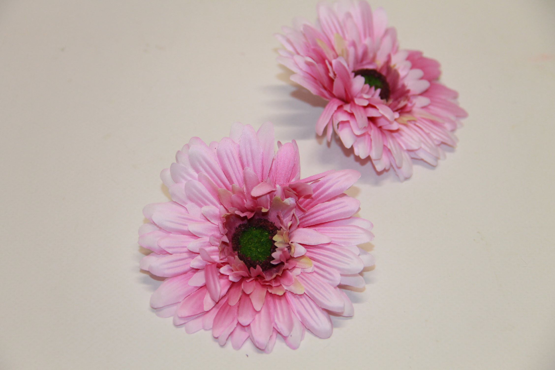 GERBERA WYROBOWA • ,;: #2054 LT.VIOLET