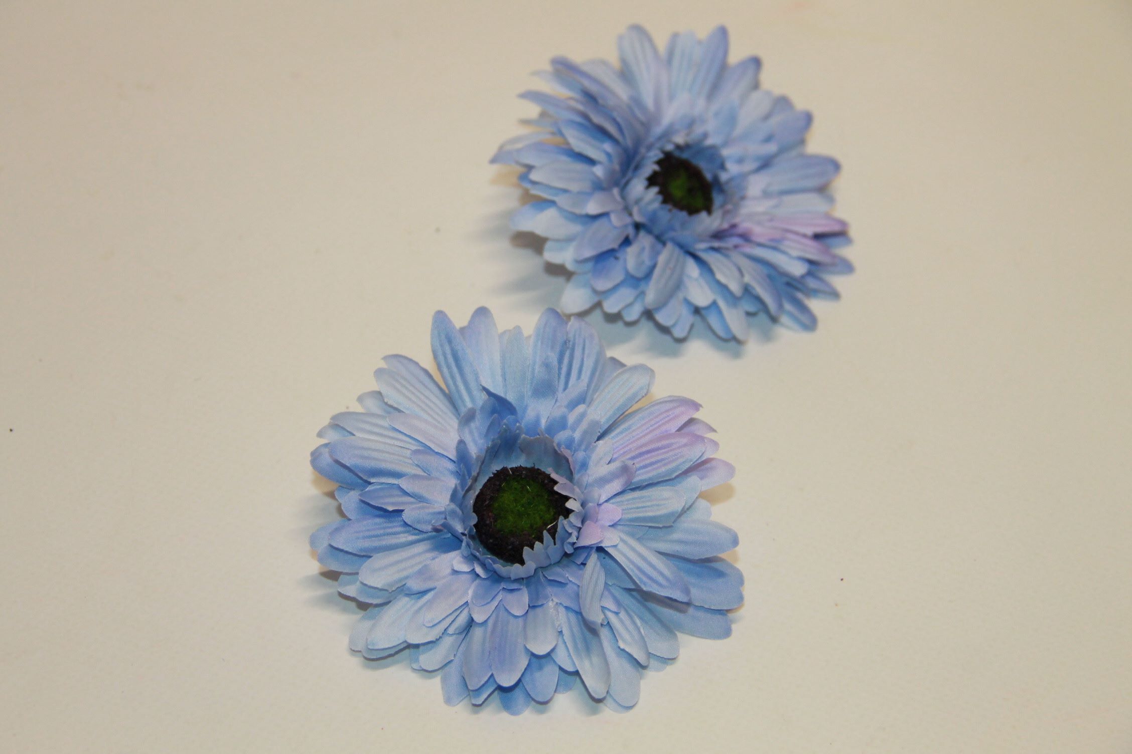 GERBERA WYROBOWA • ,;: #2935 LT.BLUE