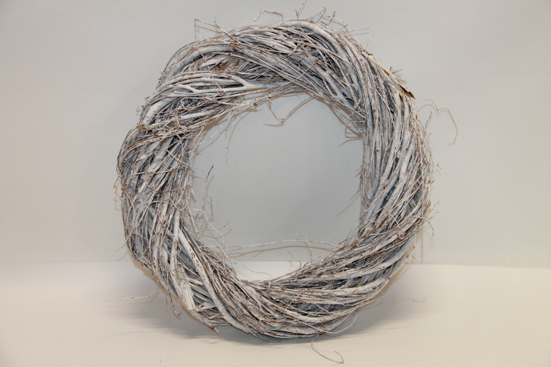 WIANEK Z GAŁĄZEK WHITE 30 CM