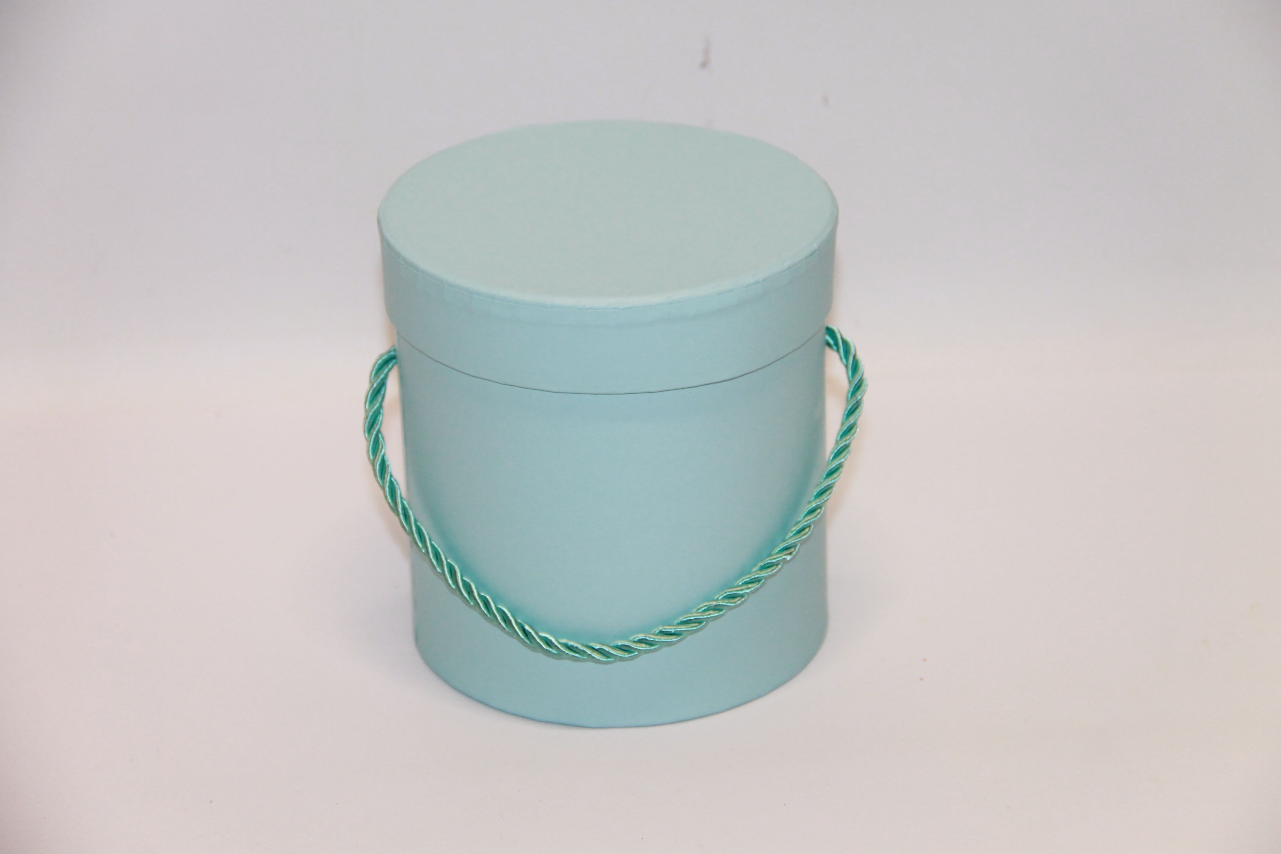 FLOWERBOX 12,7 X 12,7 • ': LT.BLUE