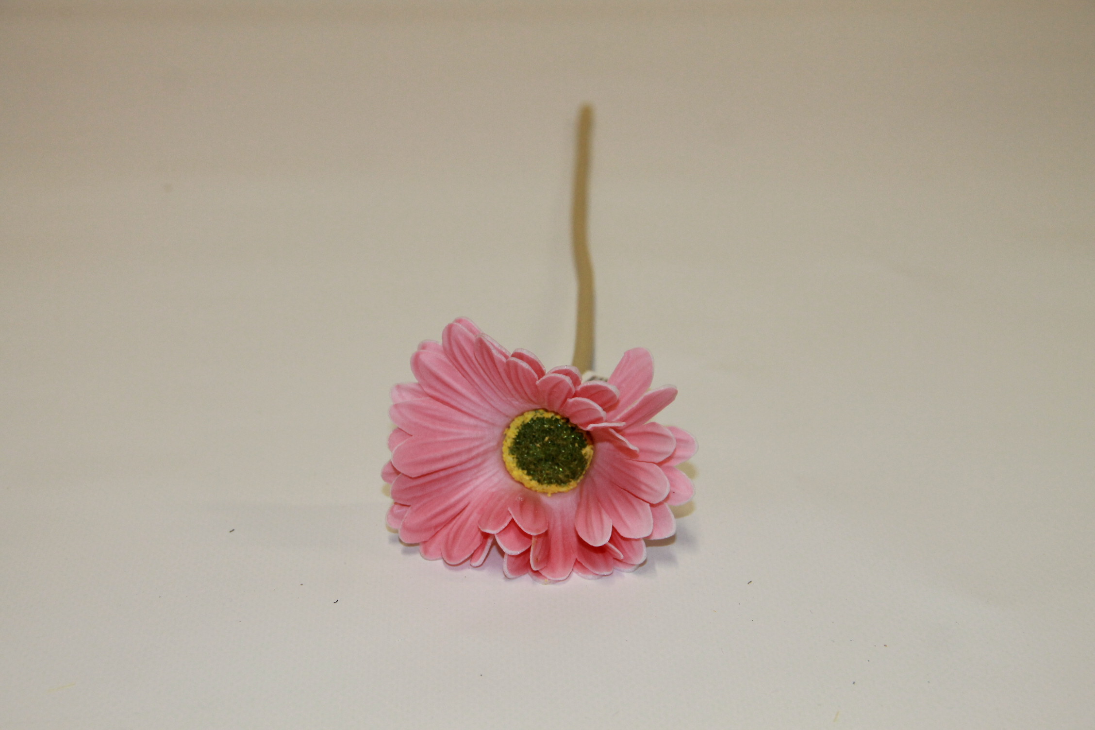 GERBERA POJEDYŃCZA PIANKA LT.PINK