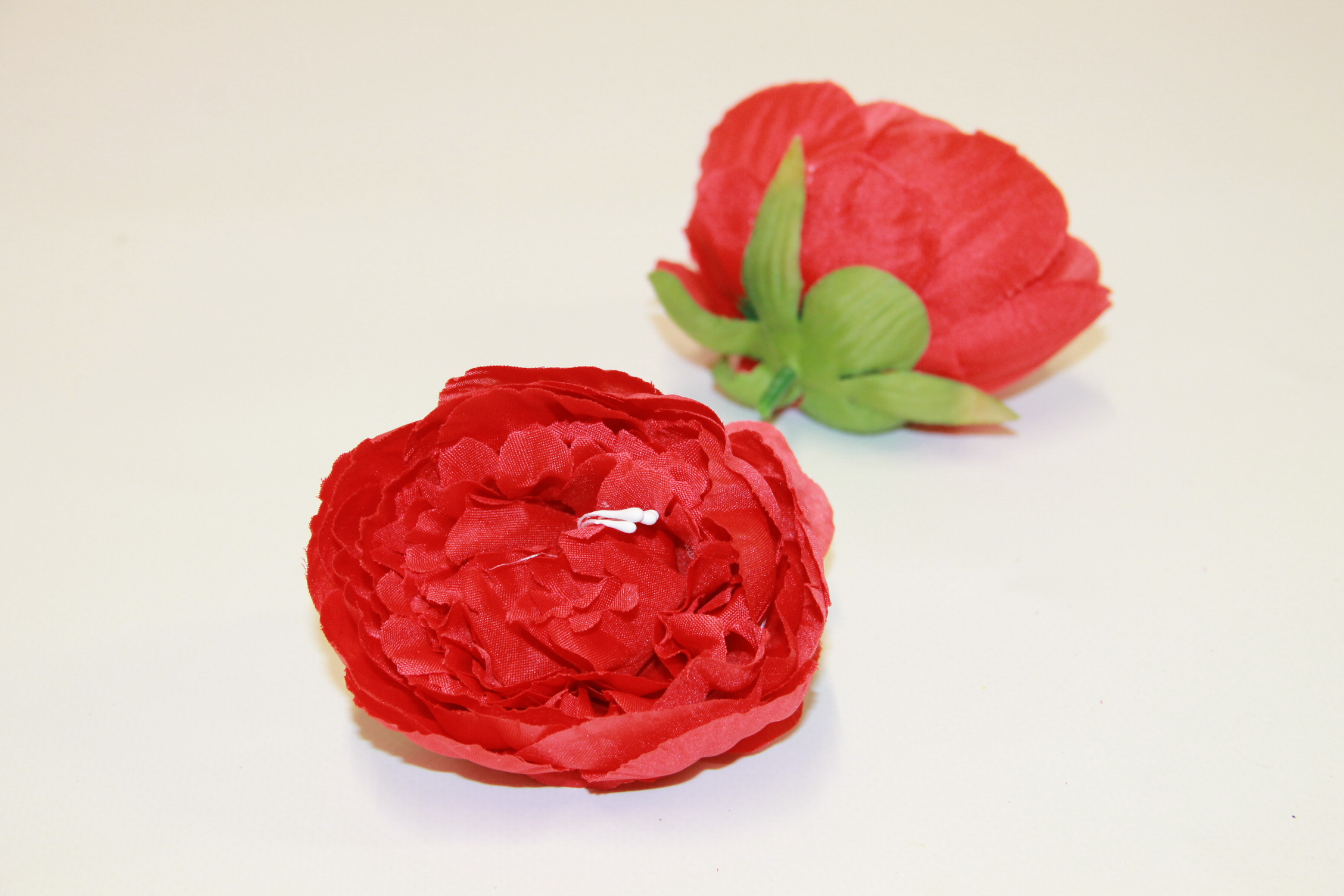 PIWONIA WYROBOWA • ': RED.