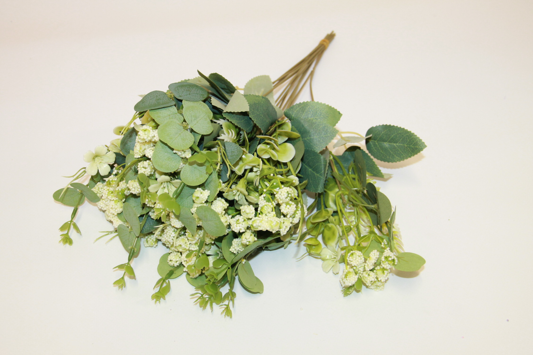 DODATEK  BIAŁY + EUKALIPTUS