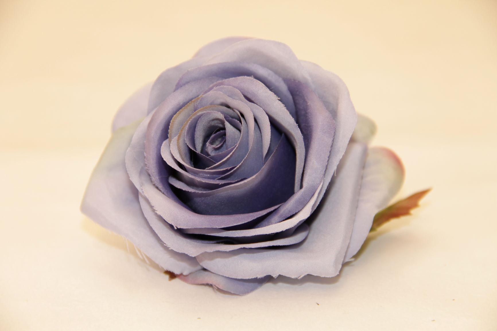 RÓŻA WYR. 385 • ,;: #2316 PEARL BLUE