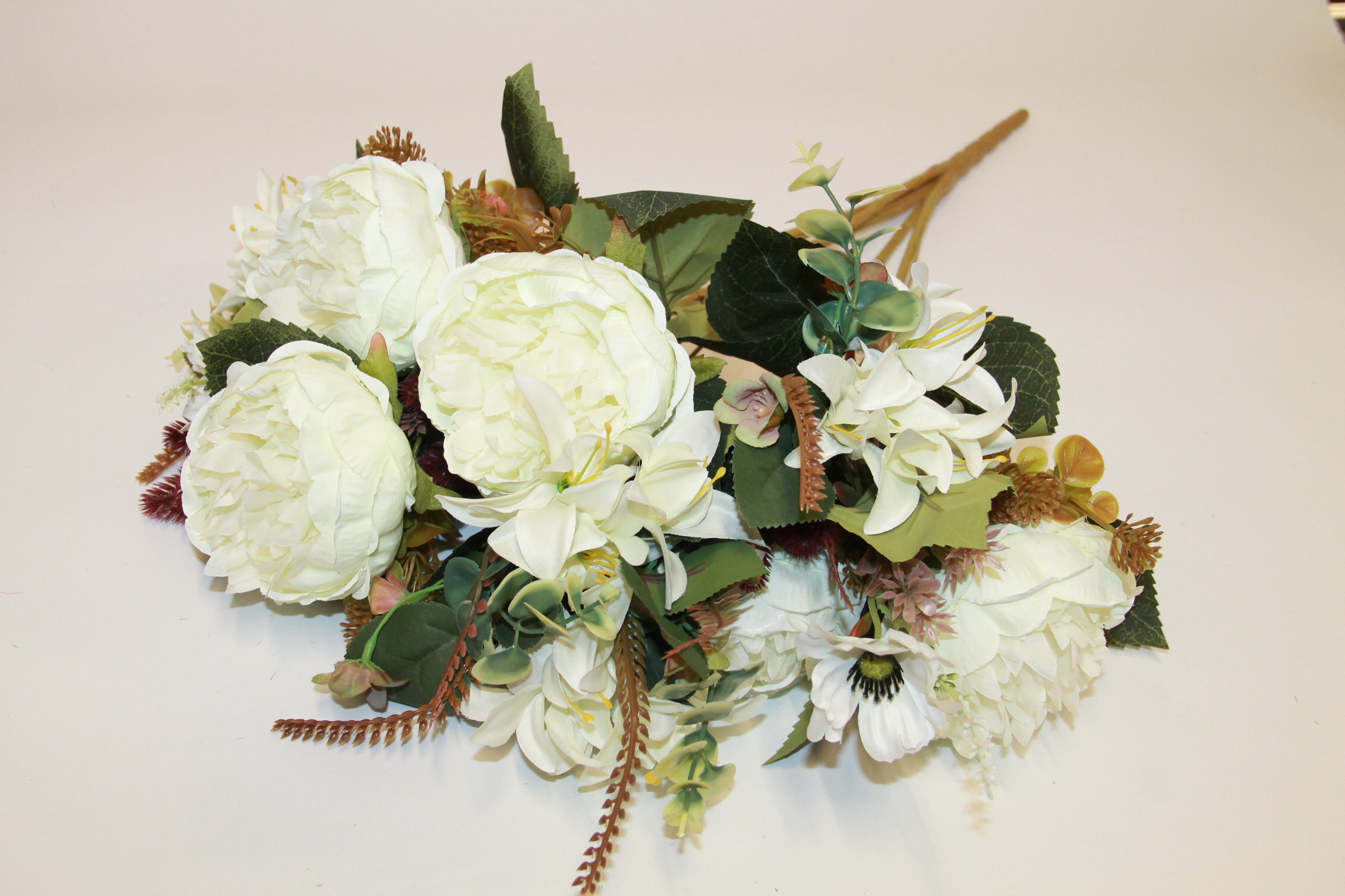 BUKIET PIWONIA EUSTOMA X 15