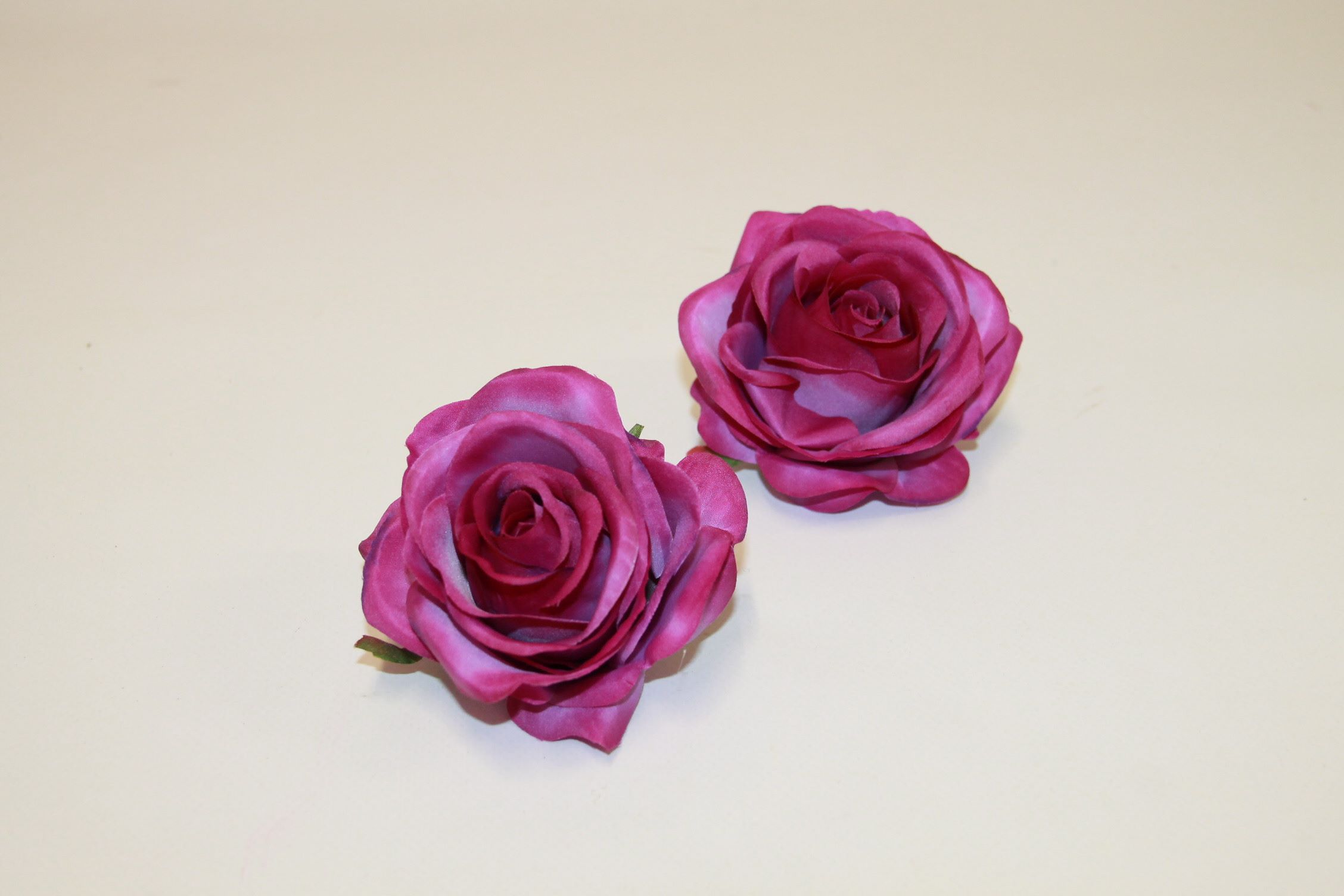 RÓŻA WYR. 385 • ,;: PURPLE,