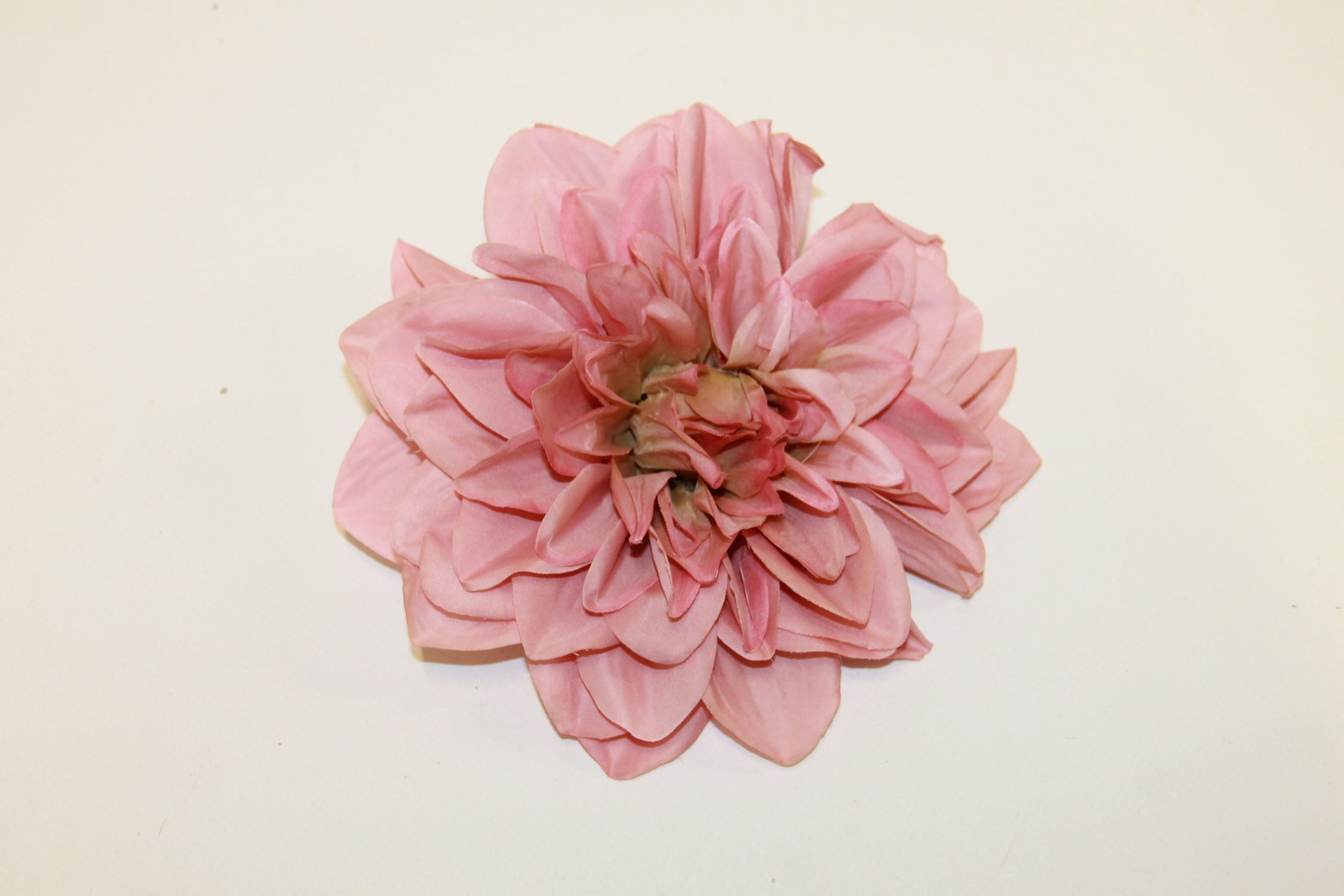 DALIA WYROBOWA • ,;: DIRTY PINK