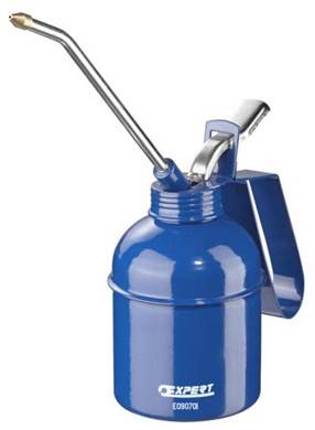 E090702 OLEJARKA 500ML