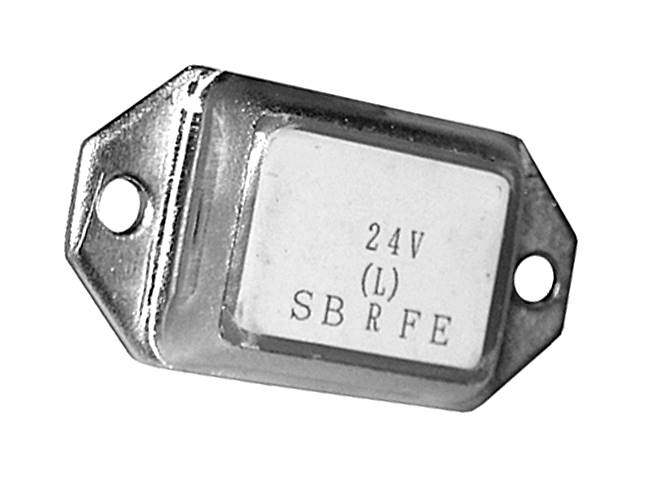 P-133-696 Regulator napięcia