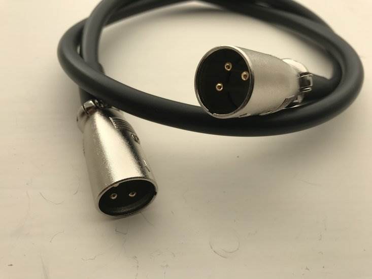 Testowanie pojemności baterii. ANTEC, XLR-3P PB PLUG & PLAY KABELDEEL