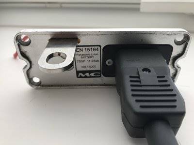 Testowanie pojemności akumulatora MULTICYCLE PLUG & PLAY KABEL