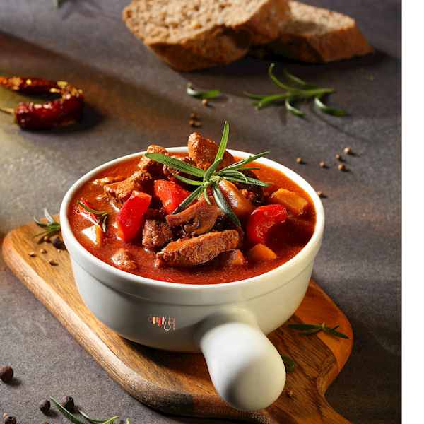 Gulasz z mięsem wieprzowym 450 g wolnogotowane Mielczarek