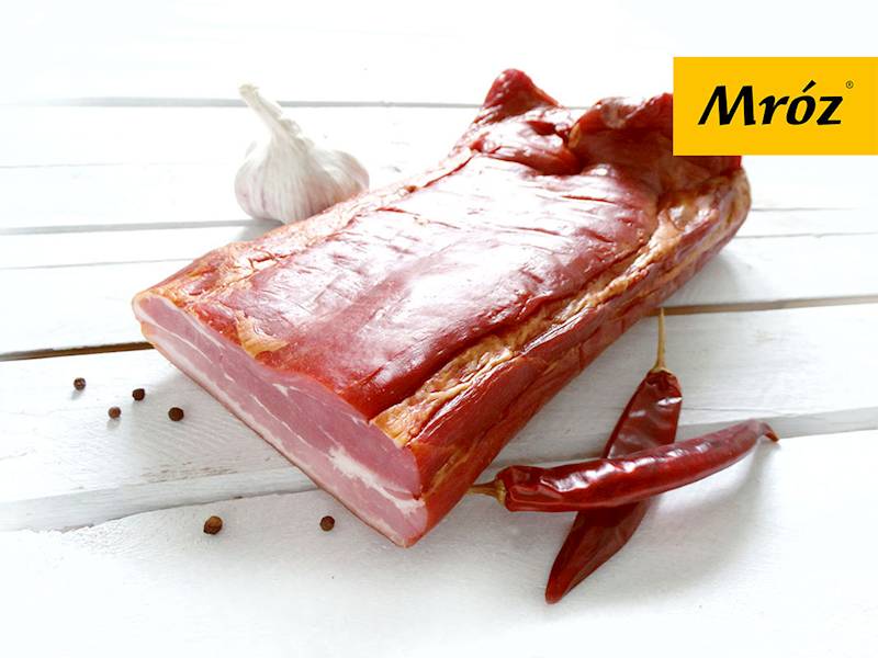 Boczek wędzony surowy b/ż porcje 500 g Mróz