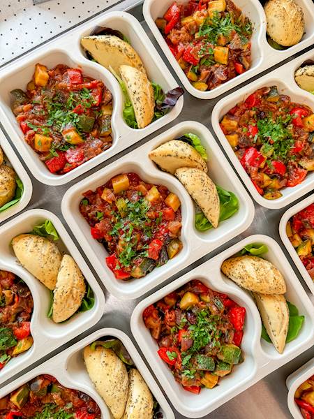 RATATOUILLE Z BUŁECZKĄ ORKISZOWĄ