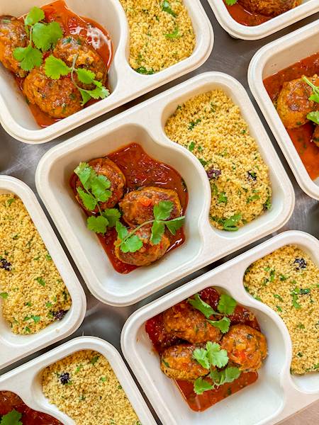 MAROKAŃSKIE KLOPSIKI Z INDYKA Z RYŻEM BASMATI
