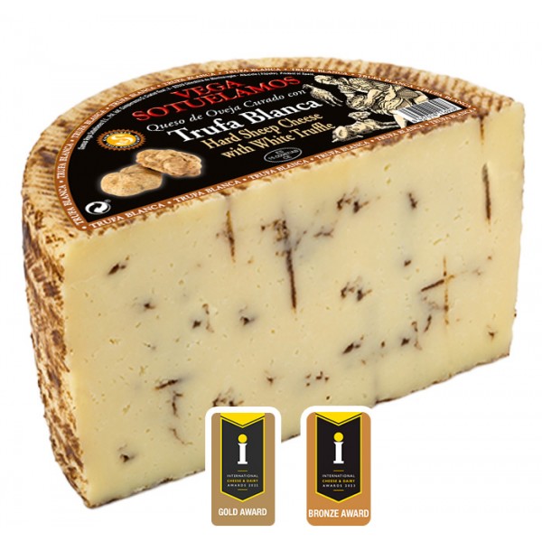 SER HISZPAŃSKI OWCZY Z TRUFLĄ FLOMARO