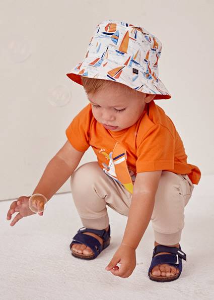 Czapka we wzory dwustronna 10181-36  92
