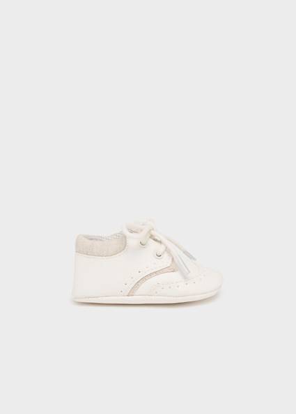 Buty sznurowane 9735-16   17