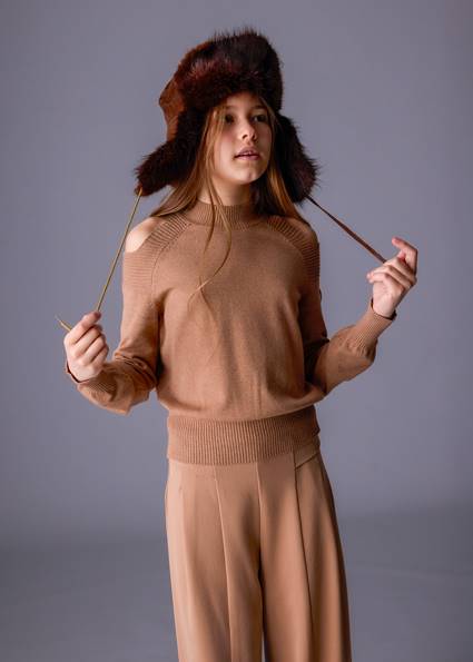 Sweter cut out 7312-74 140