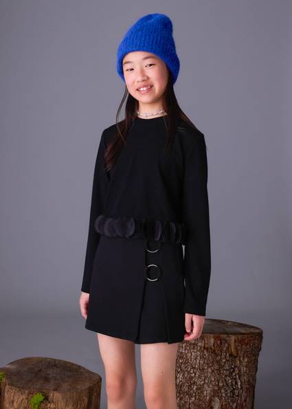 Top z ozdobnymi płatkami 7030-32 158