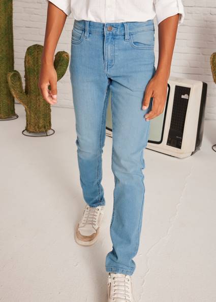 Spodnie jeans slim fit basic 538-96 140