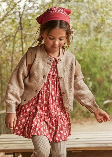 Sweterek trykotowy fantazja 4309-11 140